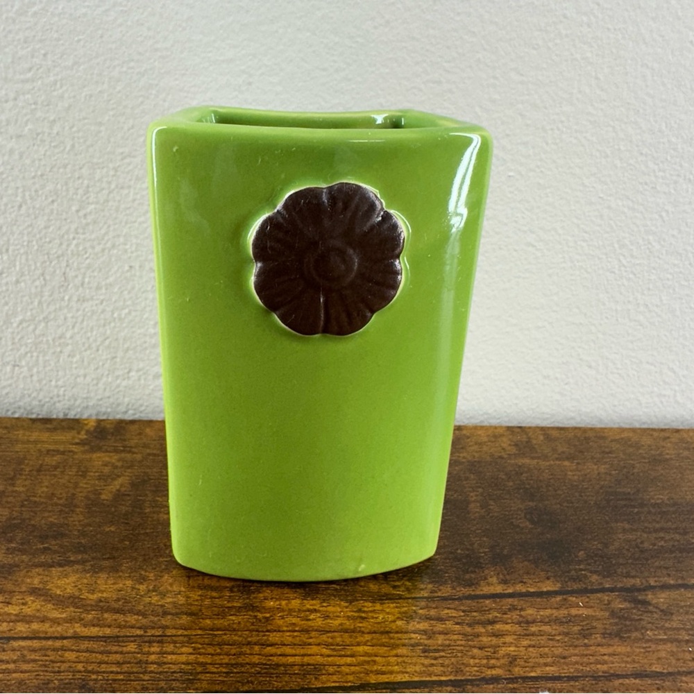 Vtg style Lime Green Ceramic Vase - Raised Brown Floral Medallion -Glossy Finish